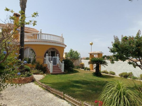 Villa con jardín, barbacoa y jacuzzi R103 by Novadesta